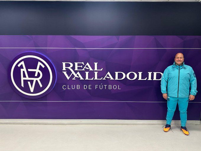 El exgobernador de Jalisco, Enrique Alfaro, deja la política y se integra al cuerpo técnico del Valladolid en España
