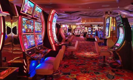 Hacienda bloquea 13 casinos por vínculos con el crimen organizado