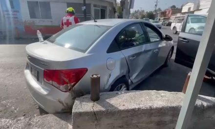 Choque provocó afectaciones viales en calles de la colonia La Madrid