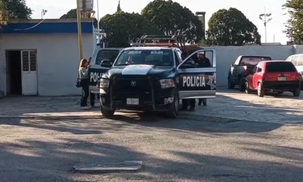 Hombre es detenido por presunto acoso a una mujer en Parras de la Fuente