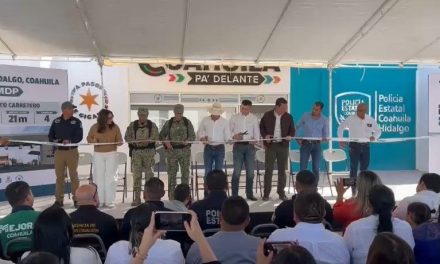 Entrega Manolo Jiménez cuartel de la policía estatal en Hidalgo, Coahuila