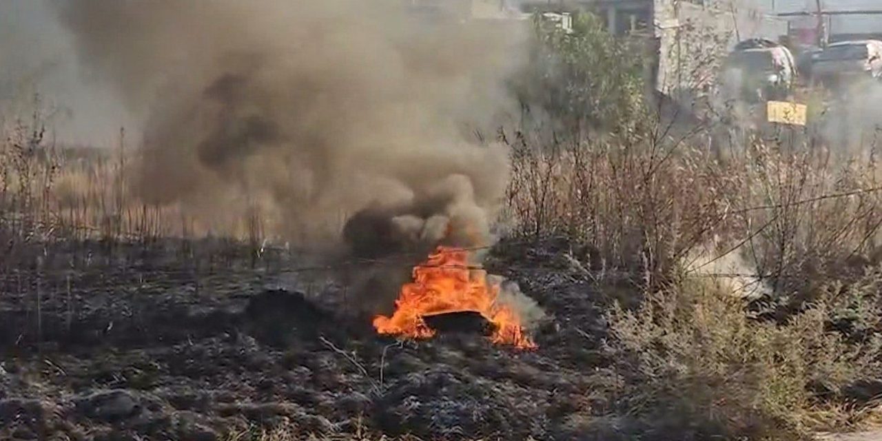 Incendio moviliza a bomberos en la colonia La Morita