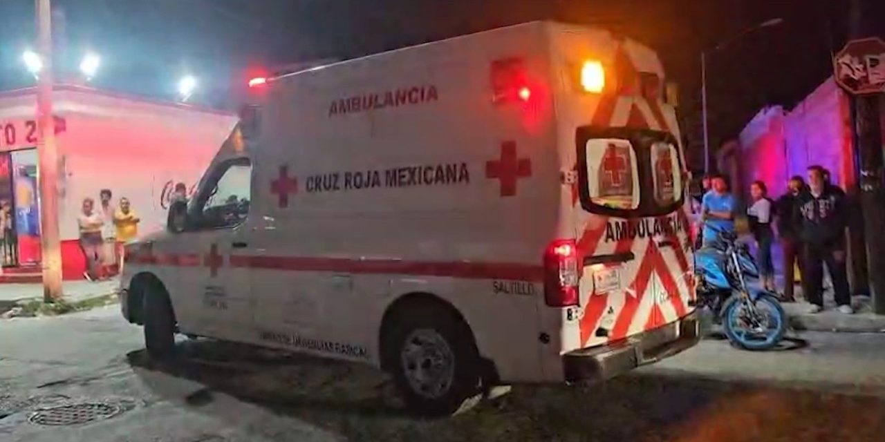 Joven motociclista resulta gravemente herido tras choque en la colonia Morelos