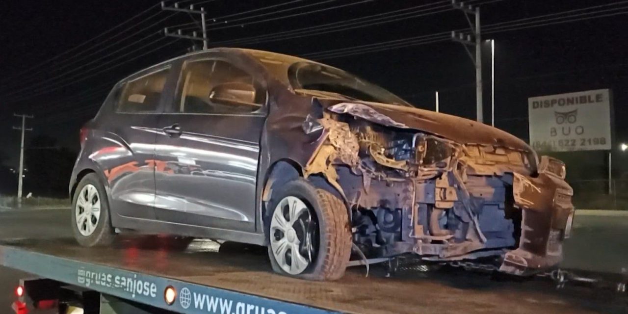 Hombre termina con crisis nerviosa tras accidente al norte de Saltillo