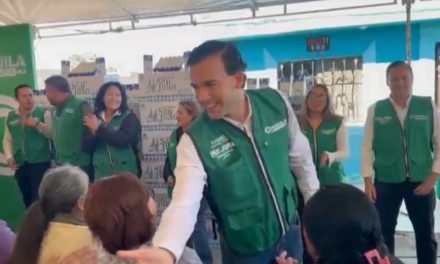 Reciben en colonia Federico Berrueto el programa alimentario de Mejora