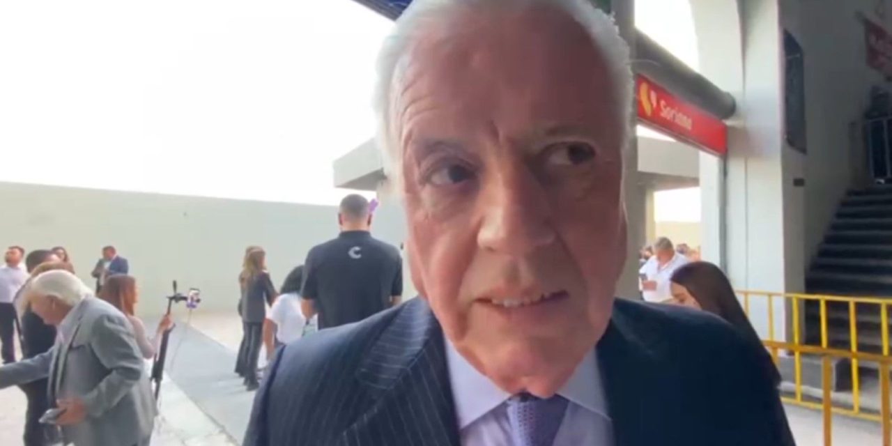 Reconocen el trabajo de Manolo Jiménez Salinas