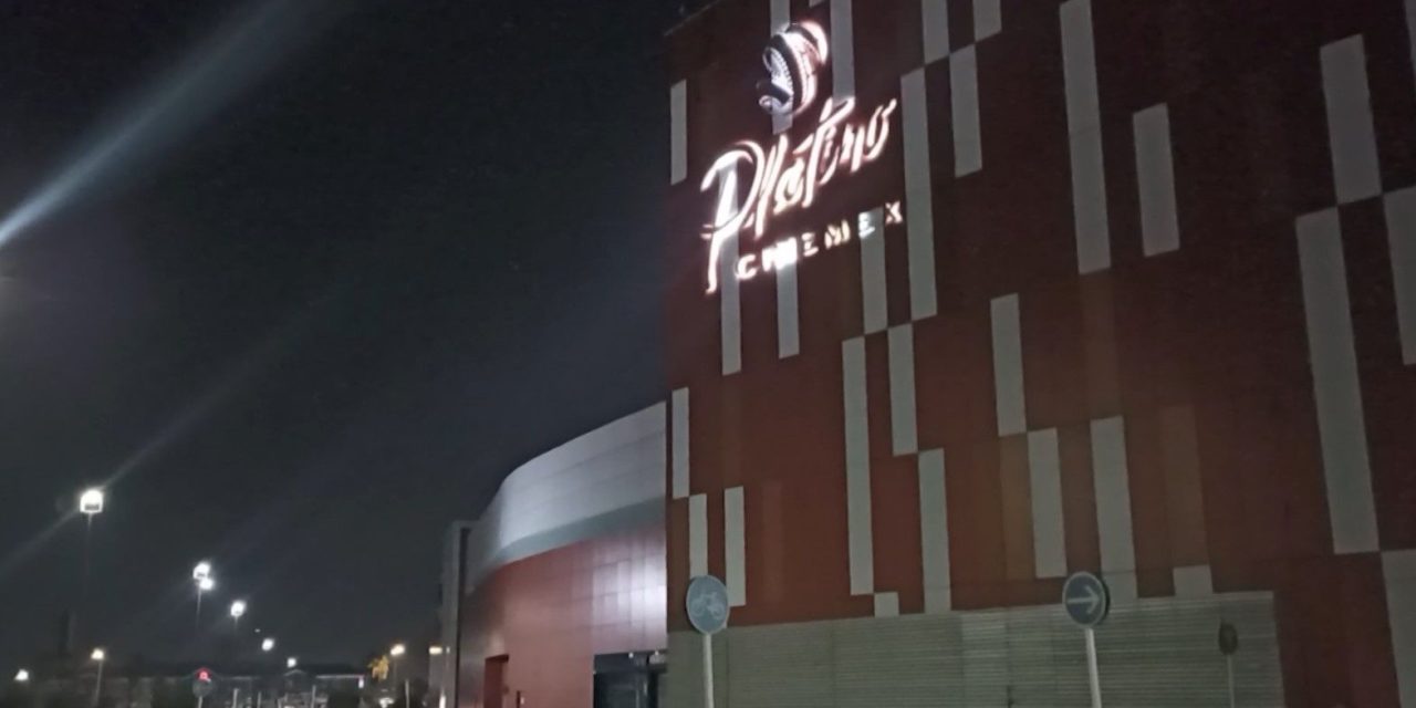 Saltillo: Trabajador de un cine sufre descarga eléctrica
