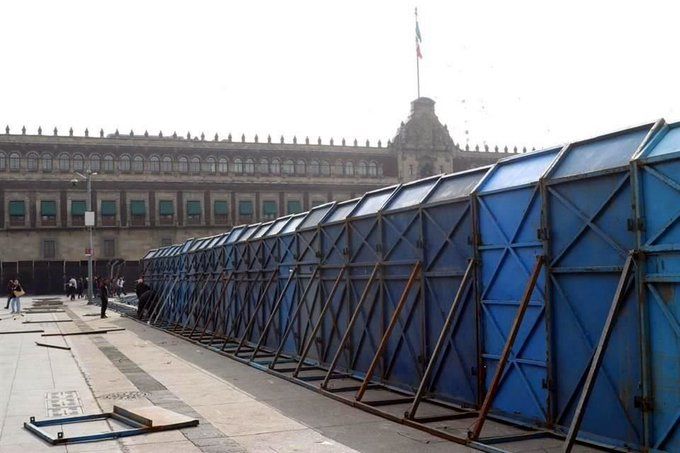Sheinbaum justifica las vallas en Palacio Nacional… dice que son para prevenir la violencia