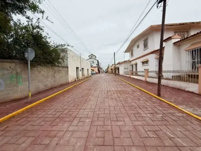 Culminan trabajos en la calle de Victoria en Múzquiz