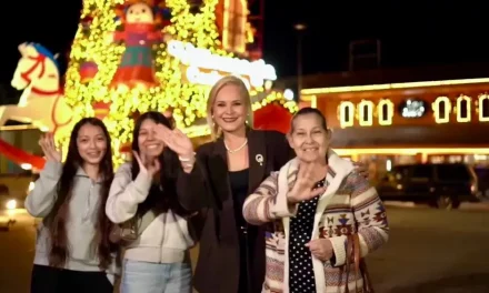 Laura Jiménez impulsa la unidad en Múzquiz