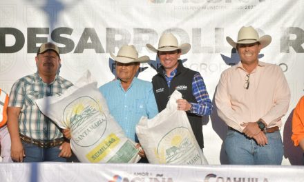Exhortan a los campesinos a aprovechar el programa de alimento para el ganado