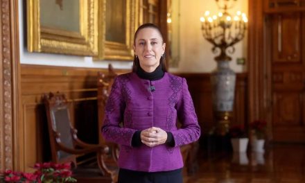 Sheinbaum desea feliz Año Nuevo a las familias mexicanas