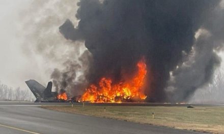 Tragedia aérea en Carolina del Norte: Jet privado se estrella en Statesville; reportan cinco fallecidos