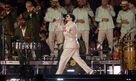 Bad Bunny y estrellas nacionales brillan en “La Casita” durante su segundo concierto en CDMX