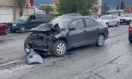 Choca por alcance en el Periférico