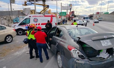 Choque por cambio intempestivo de carril deja un lesionado en la Saltillo- Monterrey