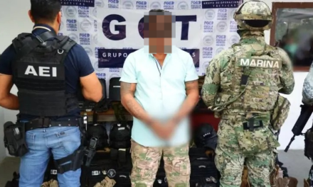 Golpe a ‘Los Cromos’ en Oaxaca, aseguran arsenal de fusiles y equipo táctico