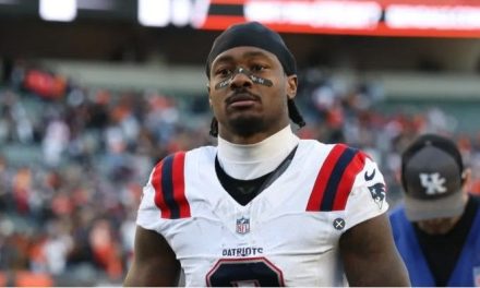 El receptor de los Patriotas de Nueva Inglaterra, Stefon Diggs, enfrenta cargos por estrangulamiento y agresión