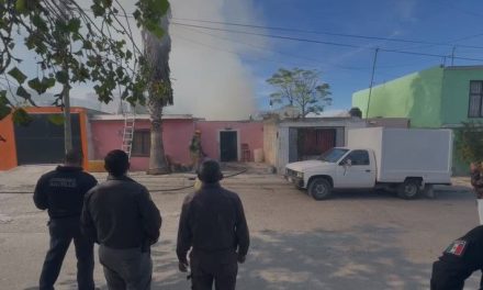 Saltillo: Se registra incendio en vivienda de la colonia Tierra y Libertad