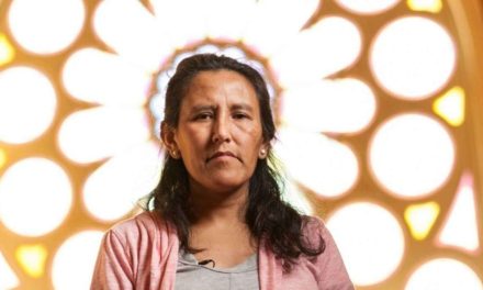 Jueza en Denver ordena audiencia de fianza para activista mexicana tras meses de detención migratoria