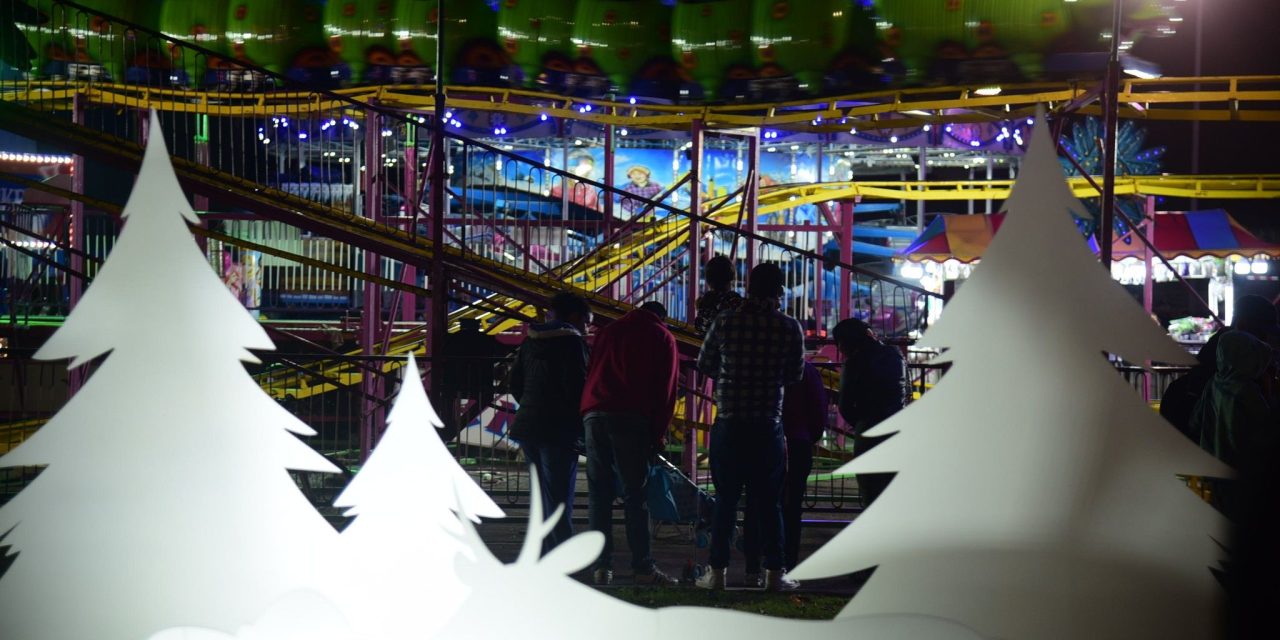 Menor de tres años sale proyectada de juego mecánico en la Feria Navideña de Durango
