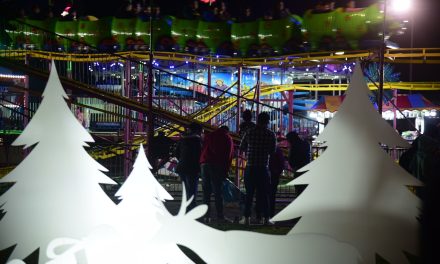 Menor de tres años sale proyectada de juego mecánico en la Feria Navideña de Durango