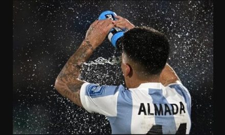 FIFA implementará pausas obligatorias de hidratación en el Mundial 2026