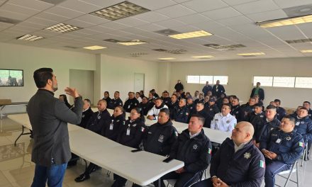 Capacitan a personal de Tránsito y Vialidad en inteligencia emocional