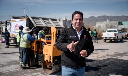 Javier Díaz inicia programa de rehabilitación de vialidades