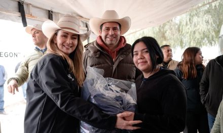 Llevan Javier y Luly ‘Amor en Movimiento’ a zona rural de Saltillo