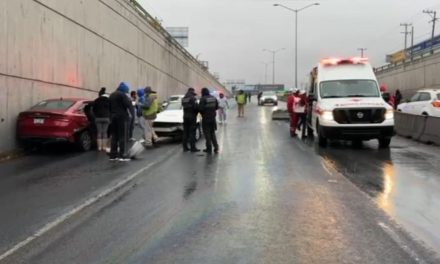 Accidente múltiple paraliza circulación en el periférico LEA