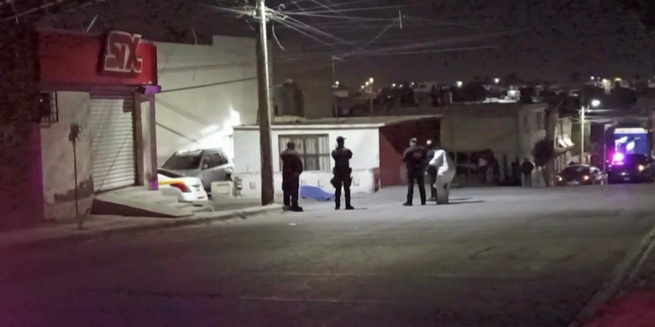 Saltillo: Adulto mayor muere en plena calle