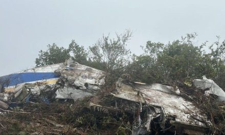 Avión de Satena se desploma en el noreste de Colombia y deja 15 personas sin vida