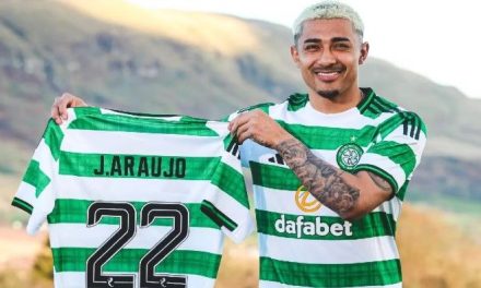 Julián Araujo ficha por el Celtic de Escocia en busca de minutos