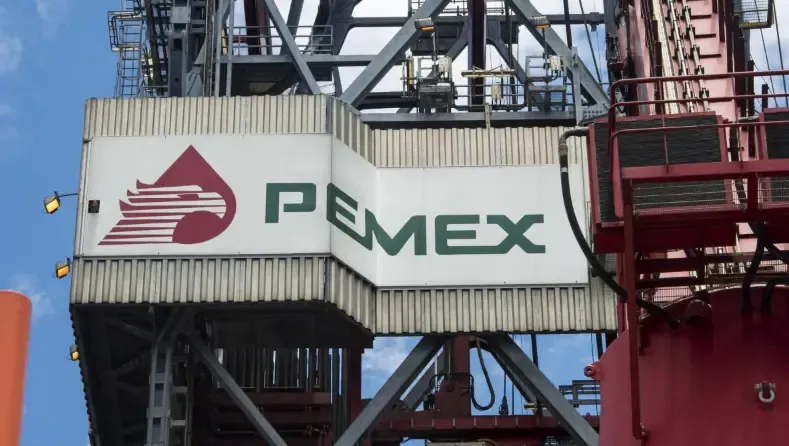 Petróleo para 9 años: reservas de Pemex caen pese a inversión millonaria del gobierno