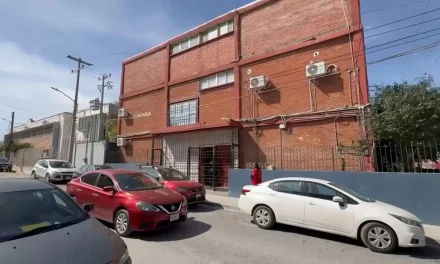 Saltillo: Estudiante es agredido a golpes dentro del Colegio María Álvarez