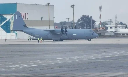 La razón por la que un avión militar de Estados Unidos estaba en el Aeropuerto de Toluca
