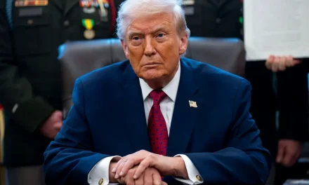‘Ya no tengo la obligación de pensar solo en la paz’: Trump vincula el rechazo al Nobel con sus planes sobre Groenlandia
