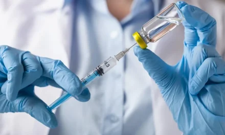 Avanza vacuna personalizada contra el cáncer y recibe el Premio Pfizer 2026