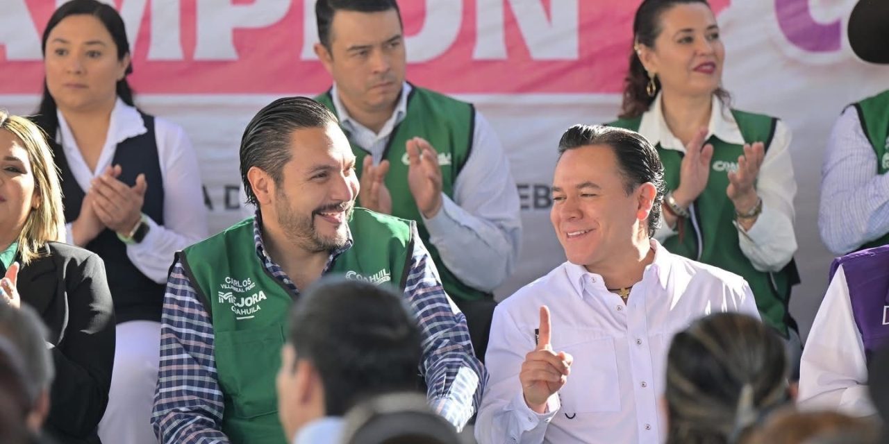 Carlos Villarreal encabeza campaña de vacunación contra el sarampión