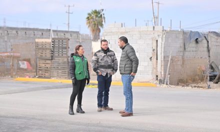 Carlos Villarreal impulsa el desarrollo urbano y educativo de Monclova