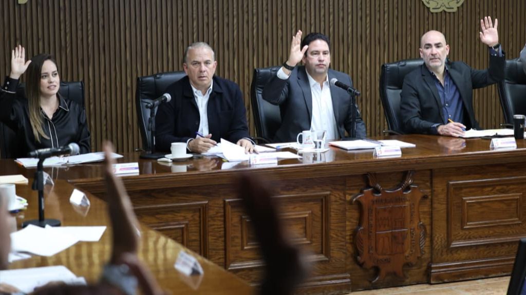 Sigamos trabajando juntos por amor a Saltillo: Javier Díaz