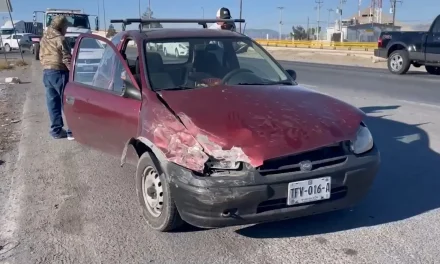 Accidente vial en Ramos Arizpe deja solamente daños materiales