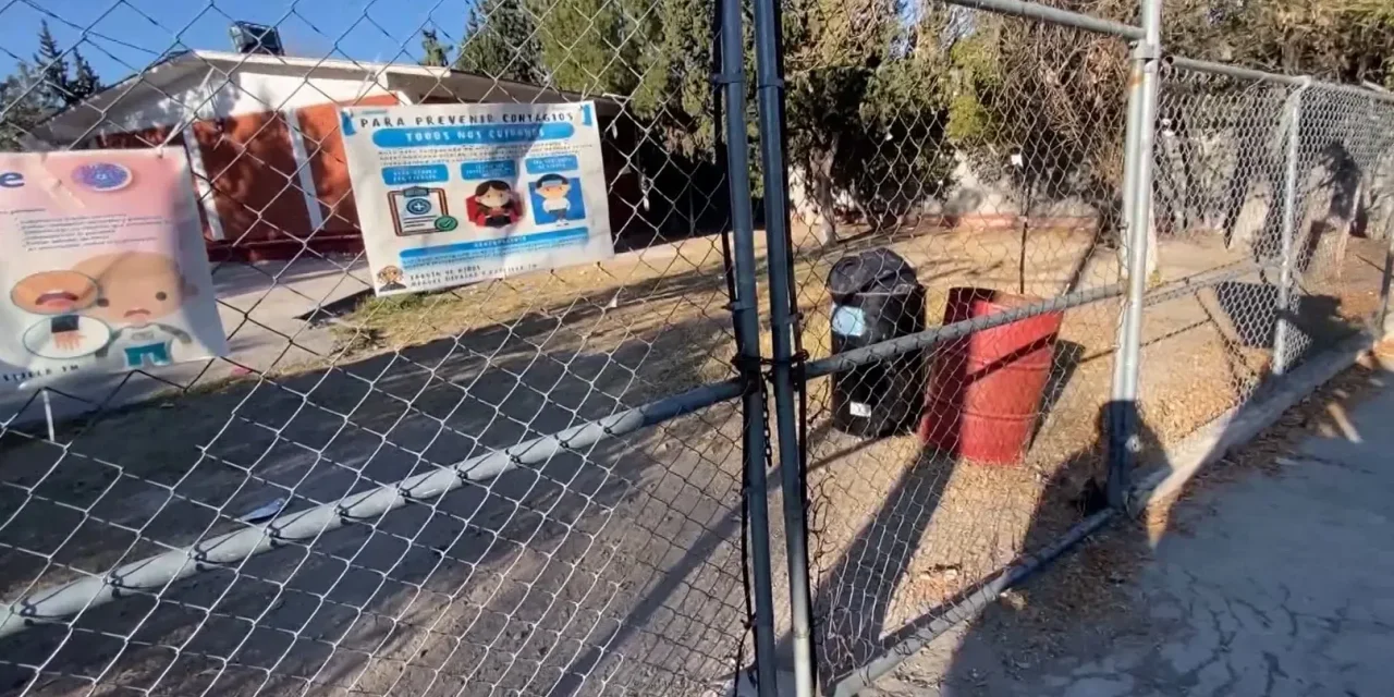 A punto de salirse de la escuela un menor en Saltillo