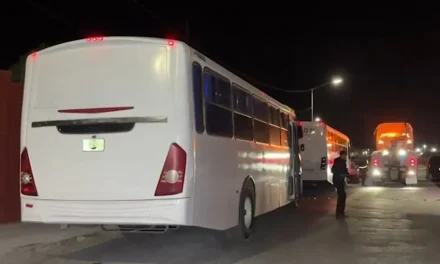Saltillo: Aseguran transporte de personal involucrado en la muerte de una mujer