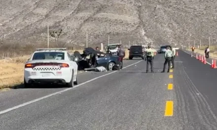 Dos personas pierden la vida en choque sobre la carretera a Monclova
