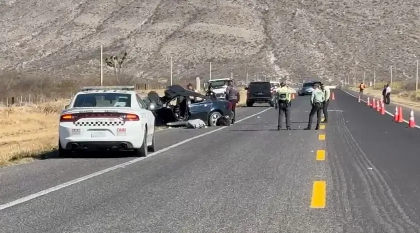 Dos personas pierden la vida en choque sobre la carretera a Monclova