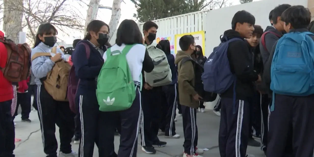 Descartan sarampión en secundaria 72