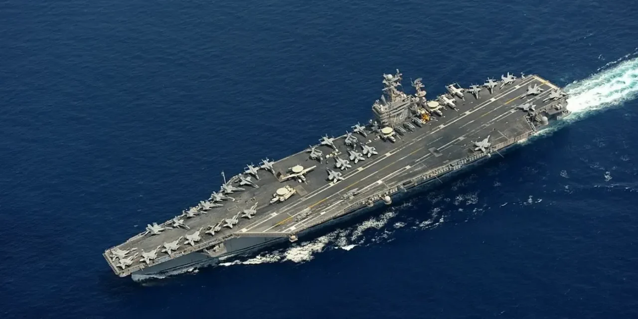 EE.UU. derriba dron iraní cerca de su portaaviones en el mar Arábigo