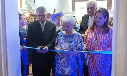 Inauguran Salón de los Artistas Parrenses
